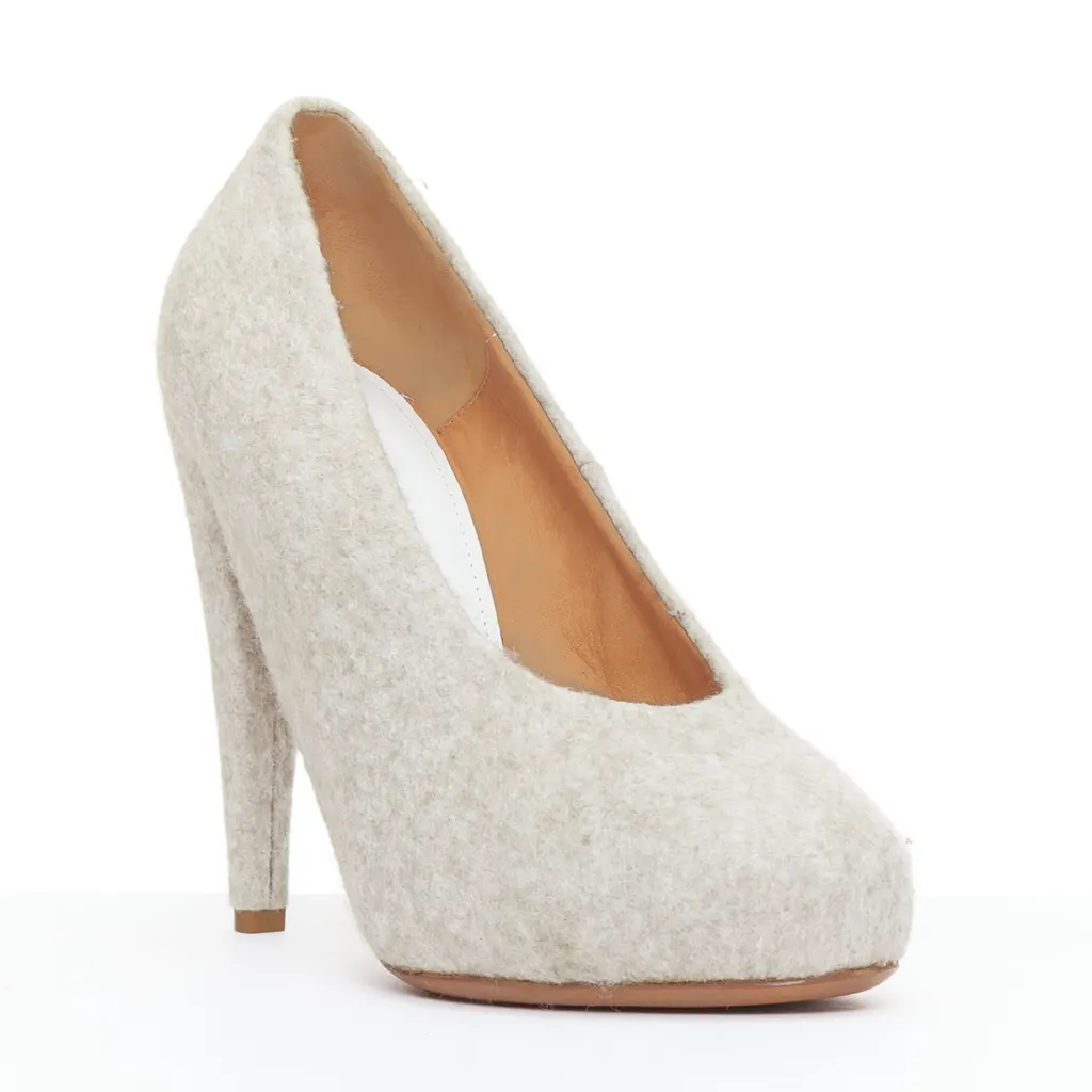 Maison Martin Margiela Grey Felt Pumps Grey Very good - Back View