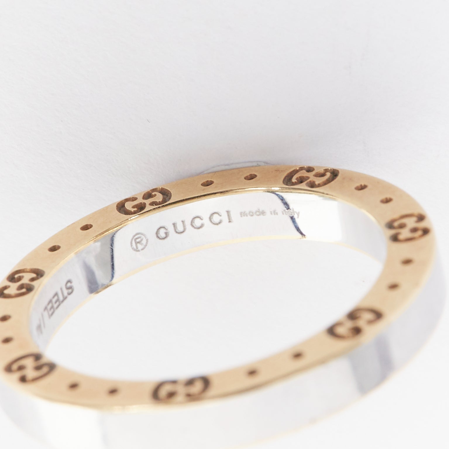 Gucci Monogram Ring - Detail 1