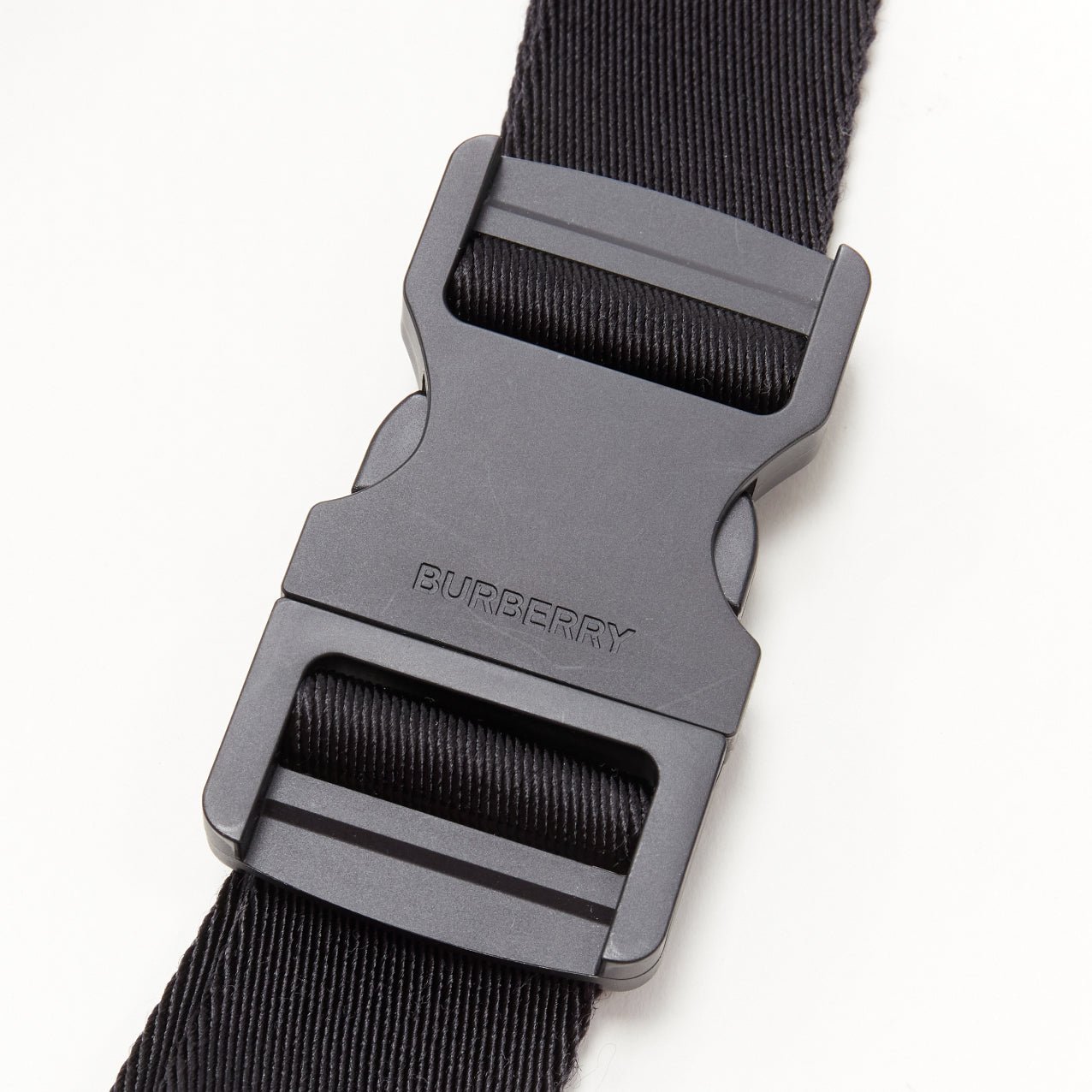 Burberry Checkered Bum Bag - Detail 2