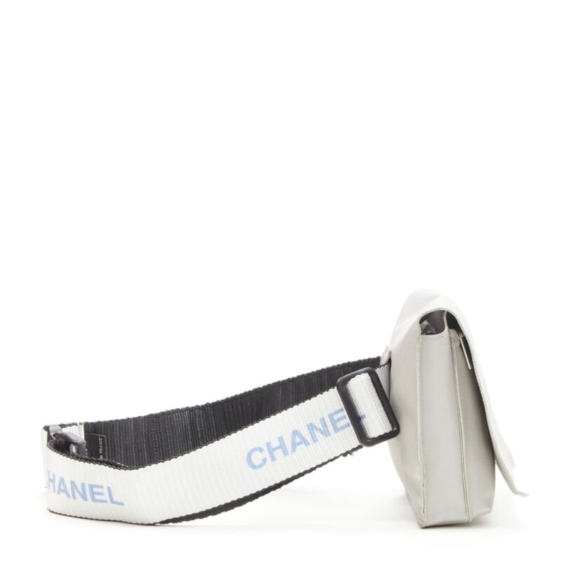 Chanel Vintage Nylon Waist Bag - Image 6