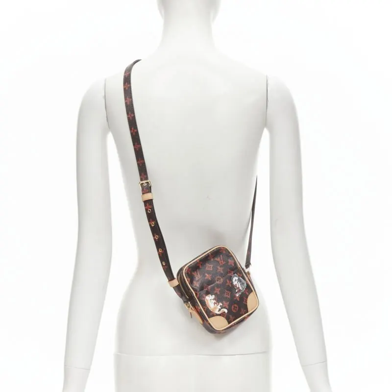 Louis Vuitton Catogram Camera Bag Black Canvas Never worn - Back View