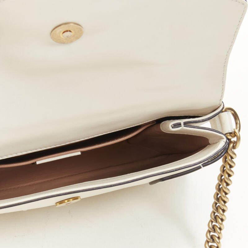 Gucci Bee Pearl Bag - Image 12