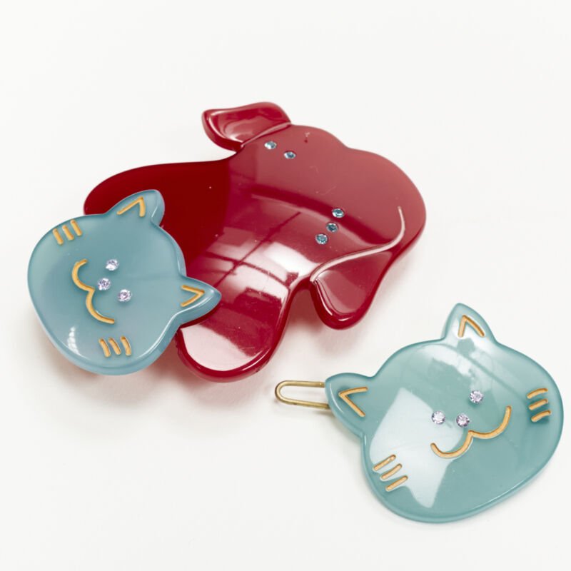 Unsigned / متعددة Crystal Hair Comb - Detail 1