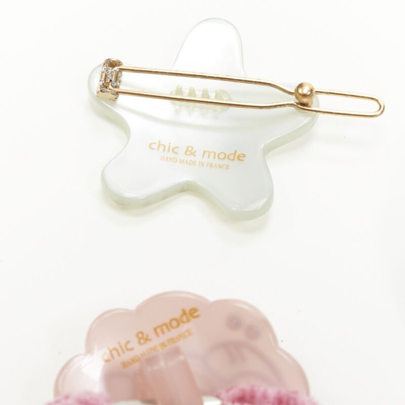 Unsigned / متعددة Star Hair Clips - Side view