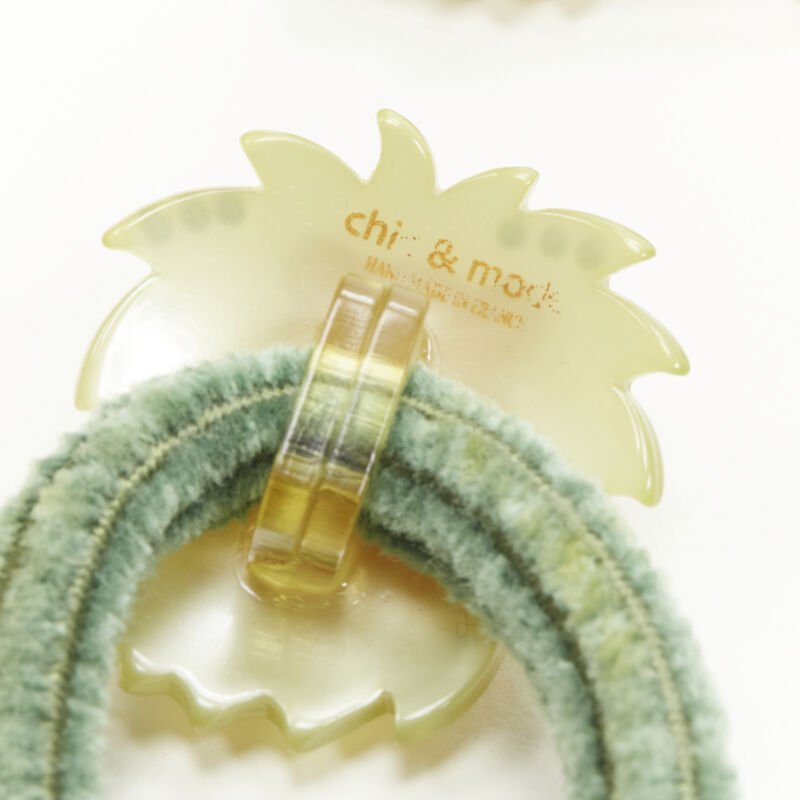 Unsigned / متعددة Safari Hair Clips - Detail 1