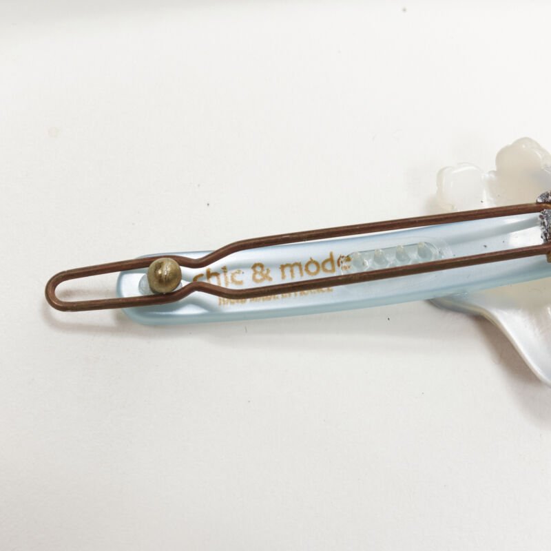 Unsigned / متعددة Penguin Hair Clips - Side view