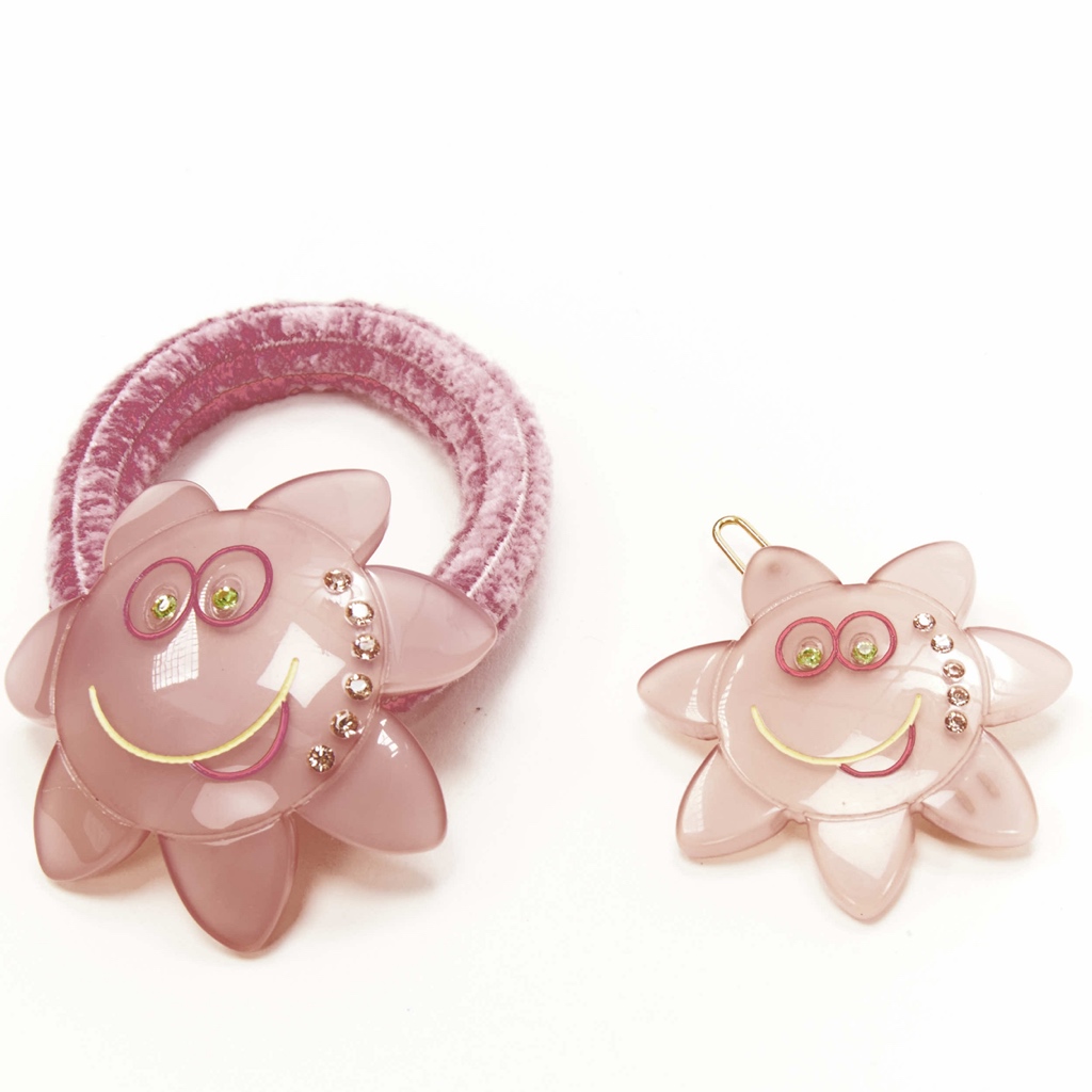 Unsigned / متعددة Smiley Hair Clips - Back view