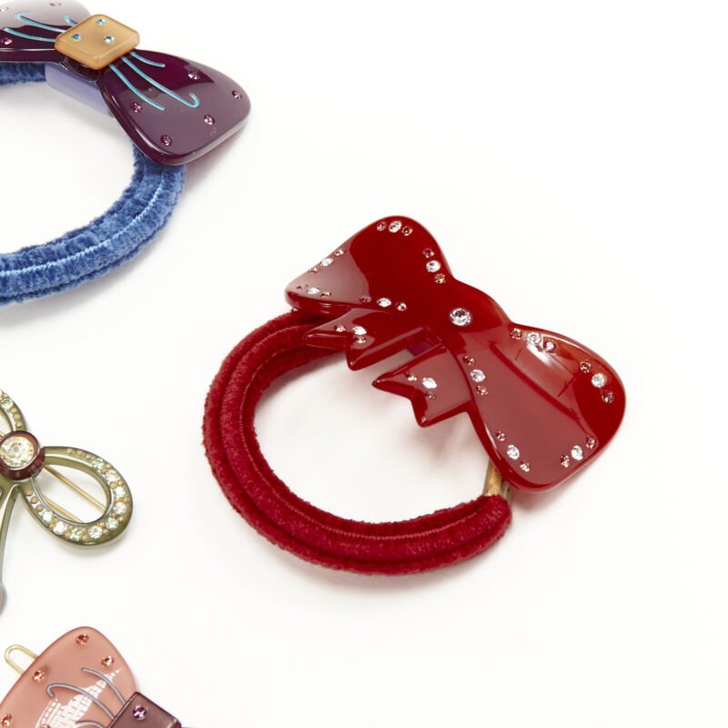 Unsigned / متعددة Ribbon Hair Clips - Back view