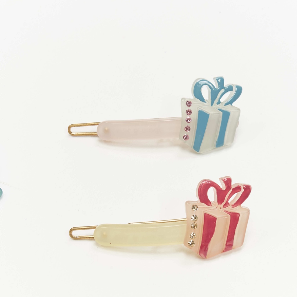 Unsigned / متعددة Cake Hair Clips - Image 6