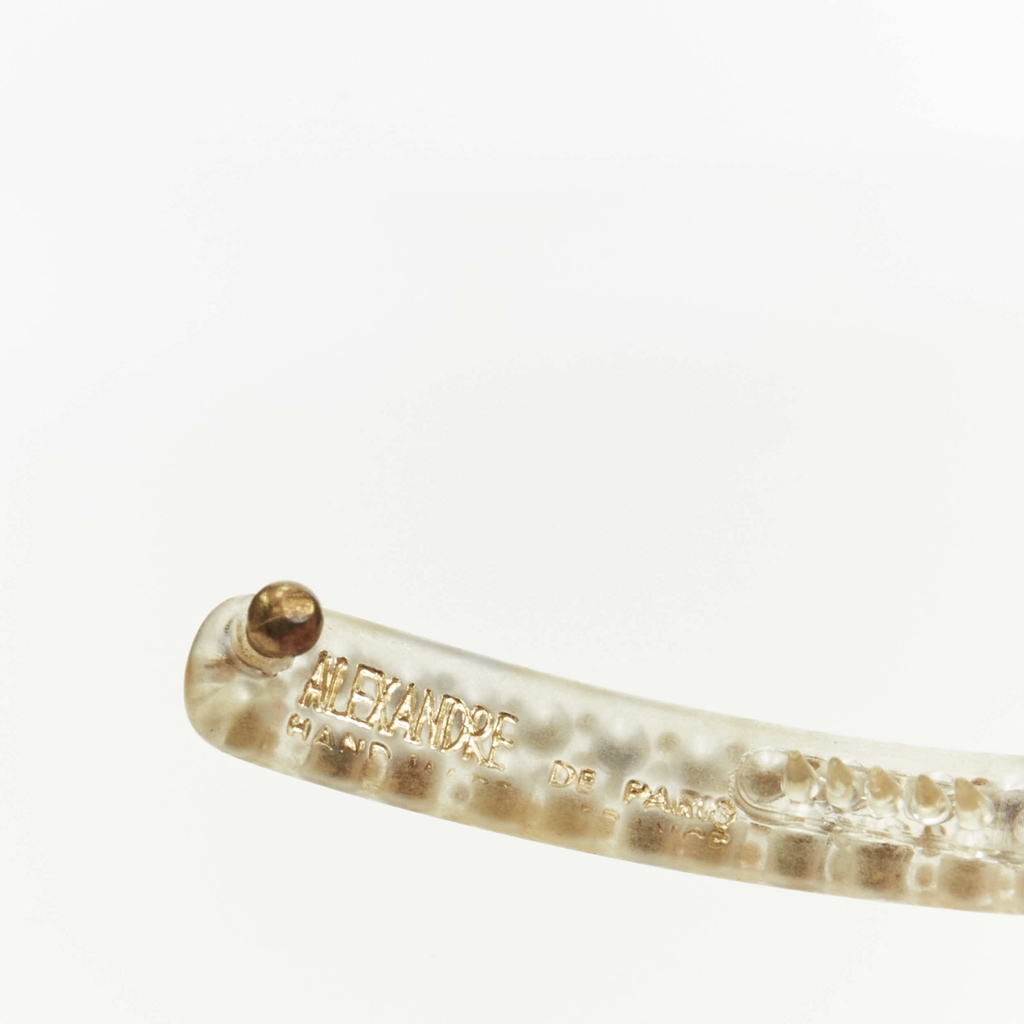 Unsigned / متعددة Bar Hair Clips - Side view