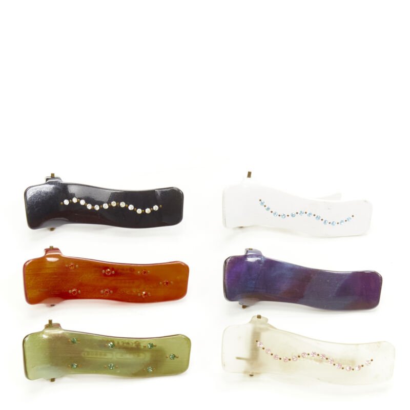 Unsigned / متعددة Plastic Hair Clips