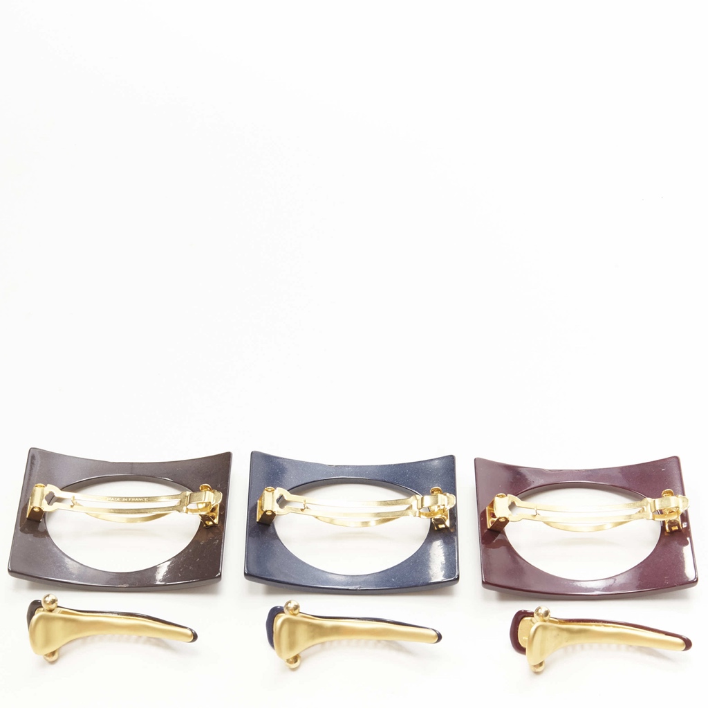 Unsigned / متعددة Square Acrylic Clip - 4