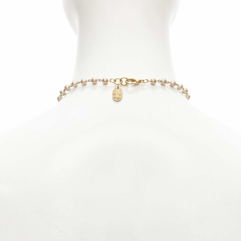 Unsigned / متعددة Statue Pearl Necklace - 4