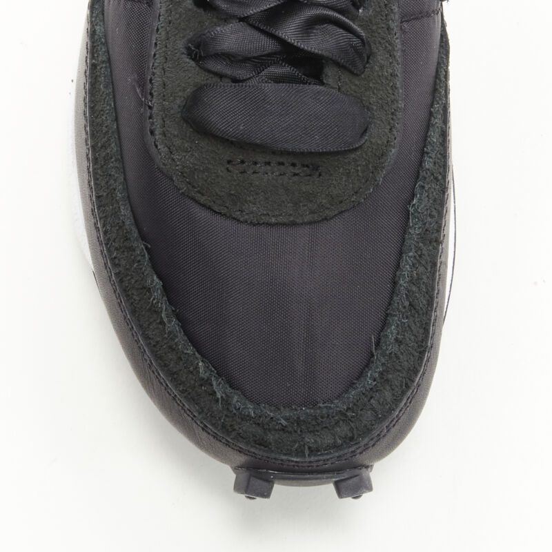 Nike Black White Sneakers - Detail 1