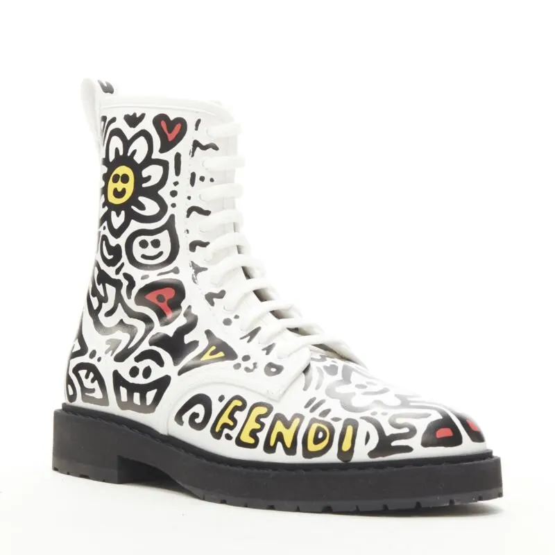 Fendi Purple Zip Ankle Boots White Leather Never worn - Back View