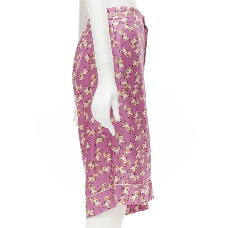 Gucci Piggy Pajama Shorts Pink Silk Never worn, with tag - Model View