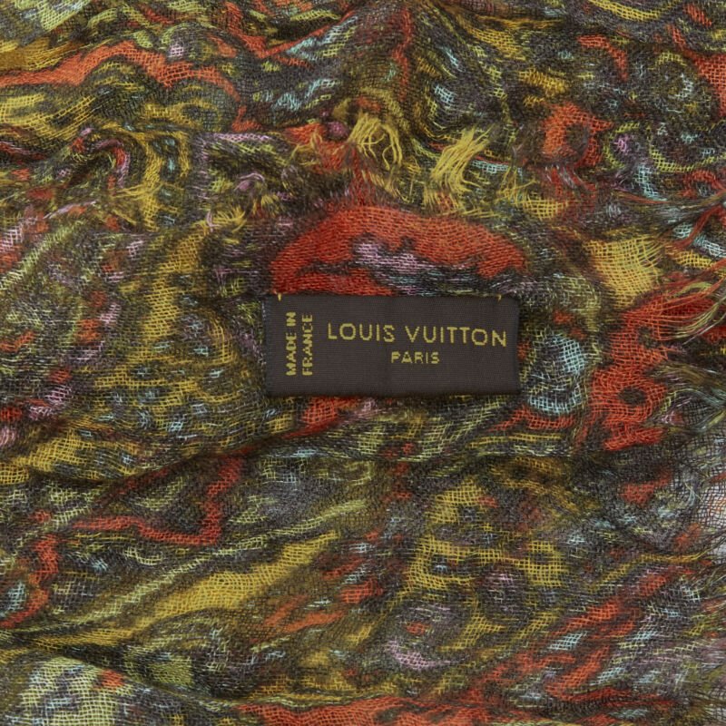 Louis Vuitton Paisley Scarf - Detail 2