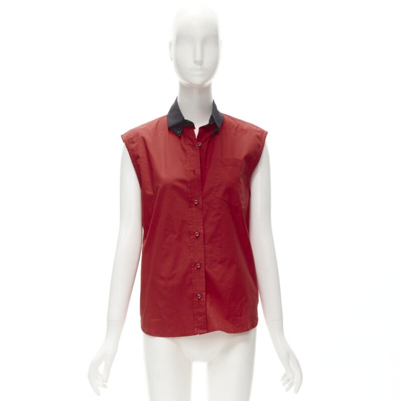 Prada Contrast Collar Vest - Image 12