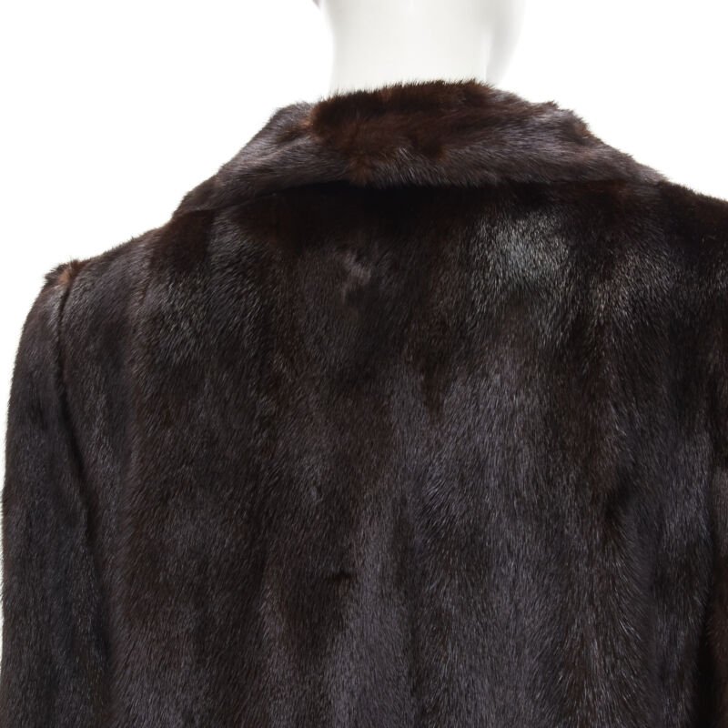 Unsigned / متعددة Colar Fur Short Coat - Image 10