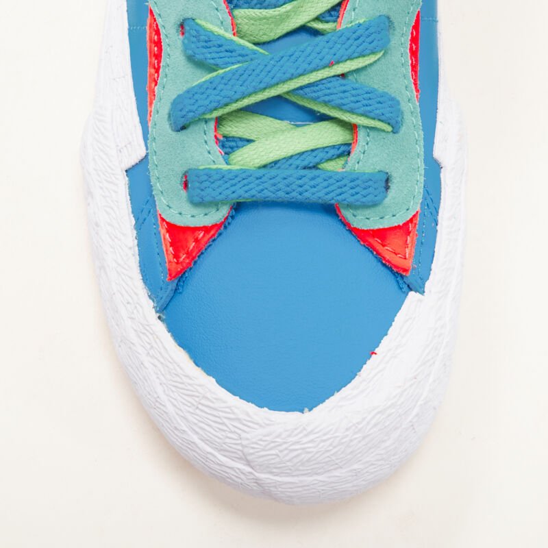 Nike KAWS Blazer Sneakers - Detail 1