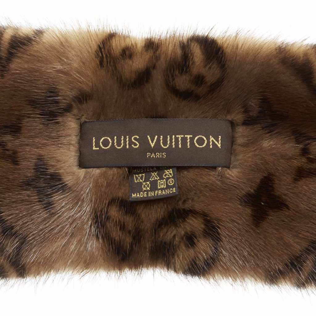 Louis Vuitton Mink Fur Shawl - Detail 2