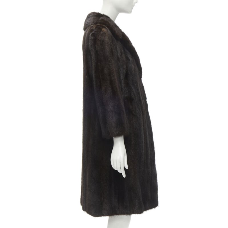 Unsigned / متعددة Brown Fur Long Coat - Side view