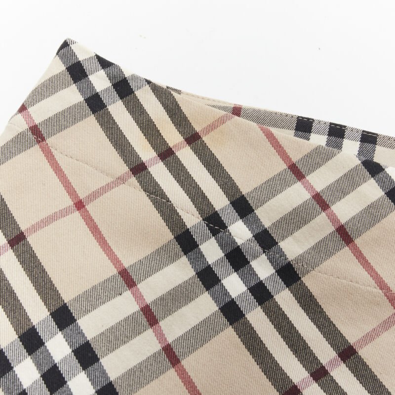 Burberry Check Mini Skirt - Image 11