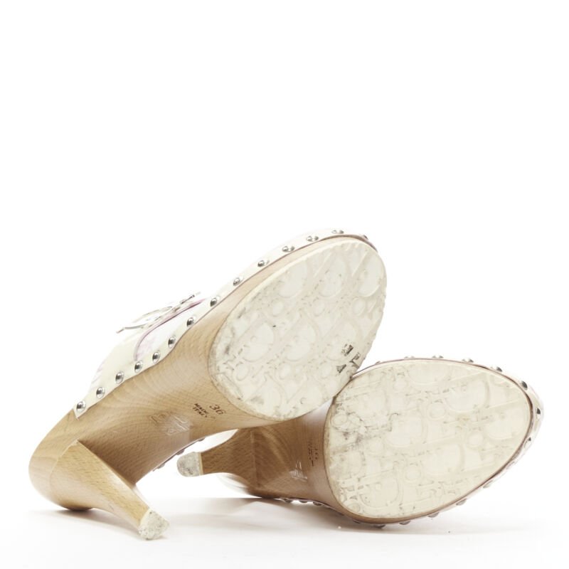 Christian Dior Monogram Wooden Clogs - Detail 1