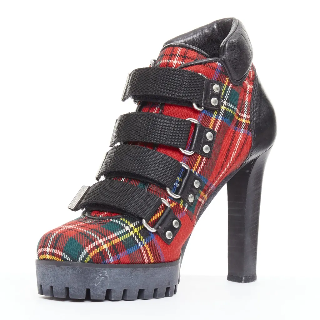 Dsquared2 Tartan Ankle Booties Red Very good - Model View