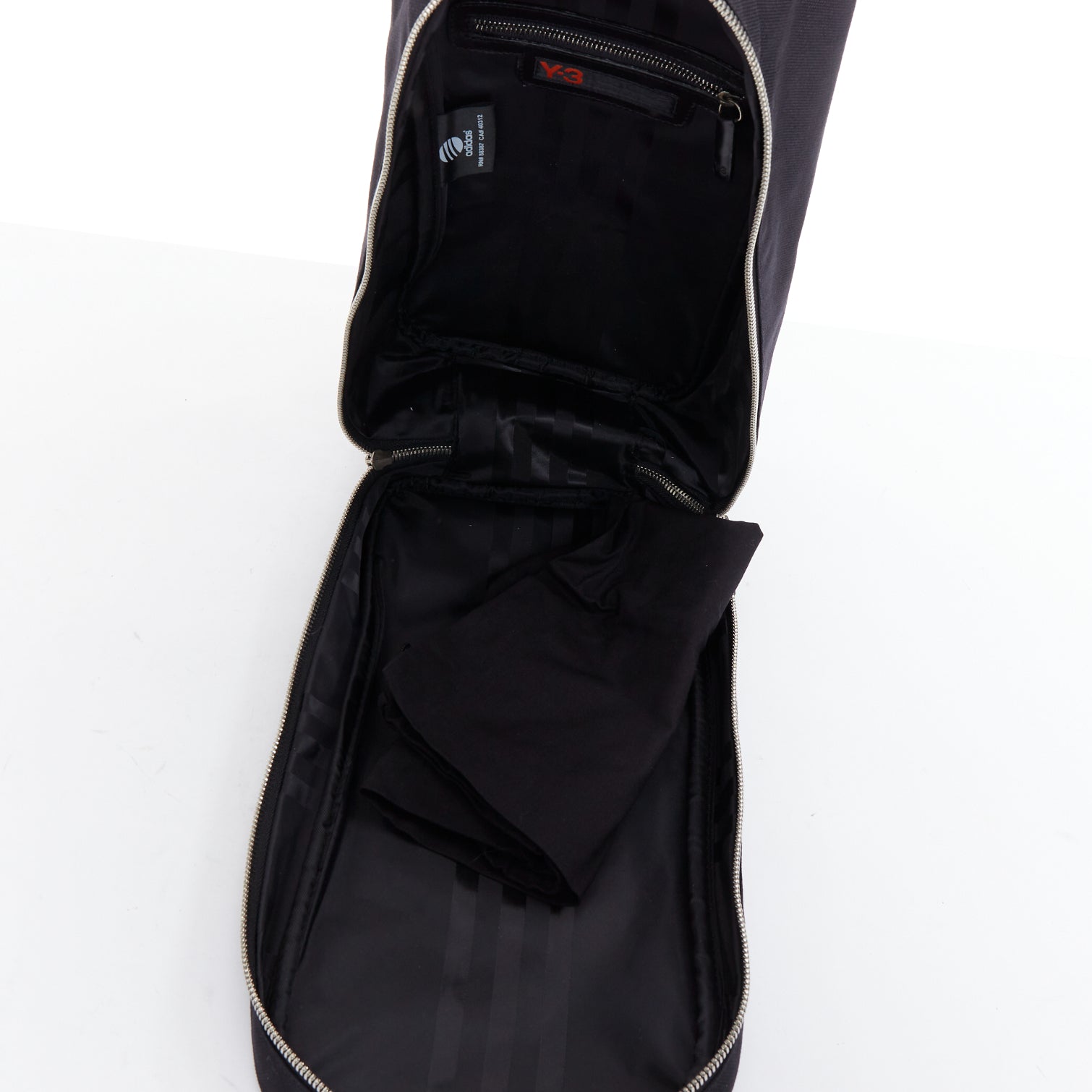 Y-3 By Yohji Yamamoto Cyclist Sling Bag - Image 11