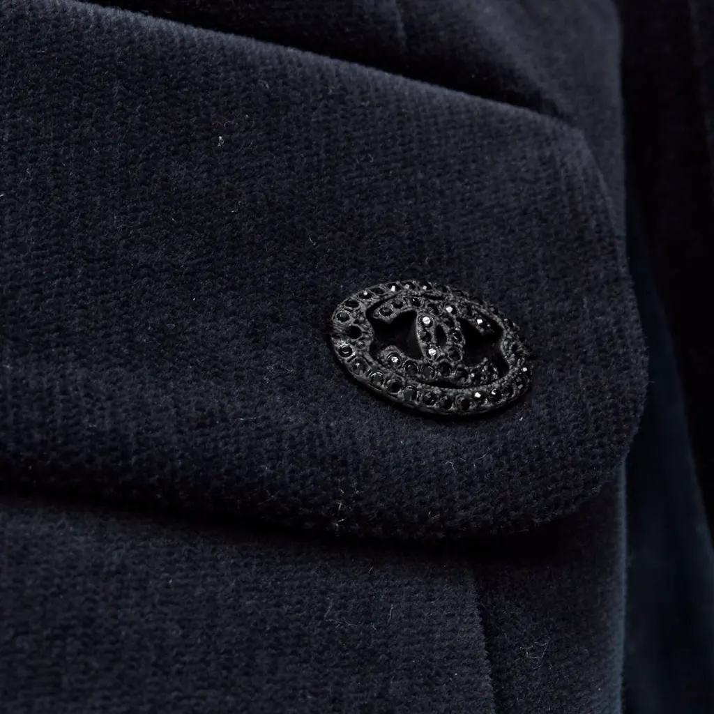 Chanel Velvet Tuxedo Blazer Navy Velvet Never worn - Back View