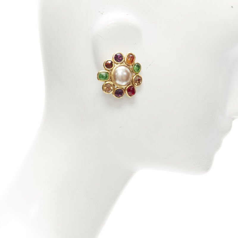 Chanel Gripoix Gold Earrings - Image 6