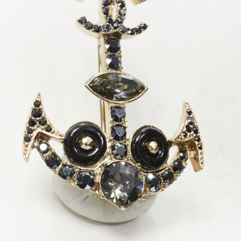 Chanel Anchor CC Pin - Image 6