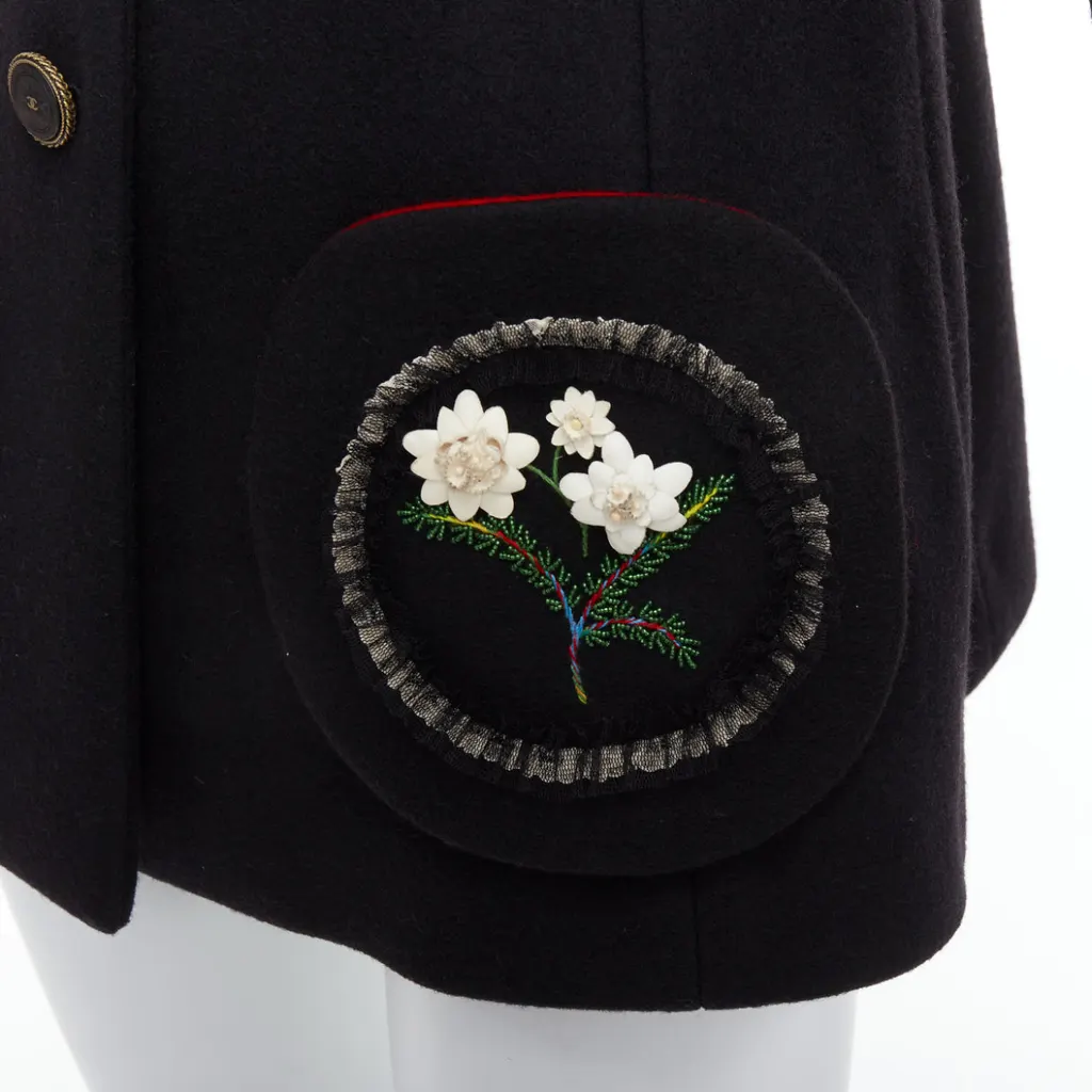 Chanel P51886W056888 Black Wool Very good - Back View