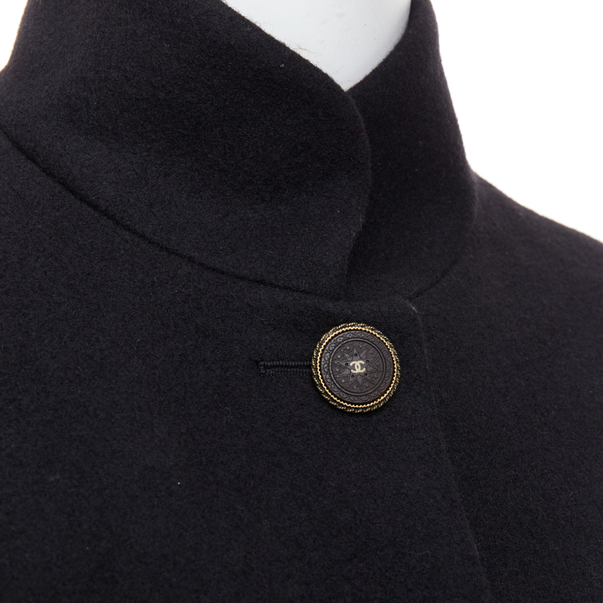 Chanel P51886W056888 - Image 11