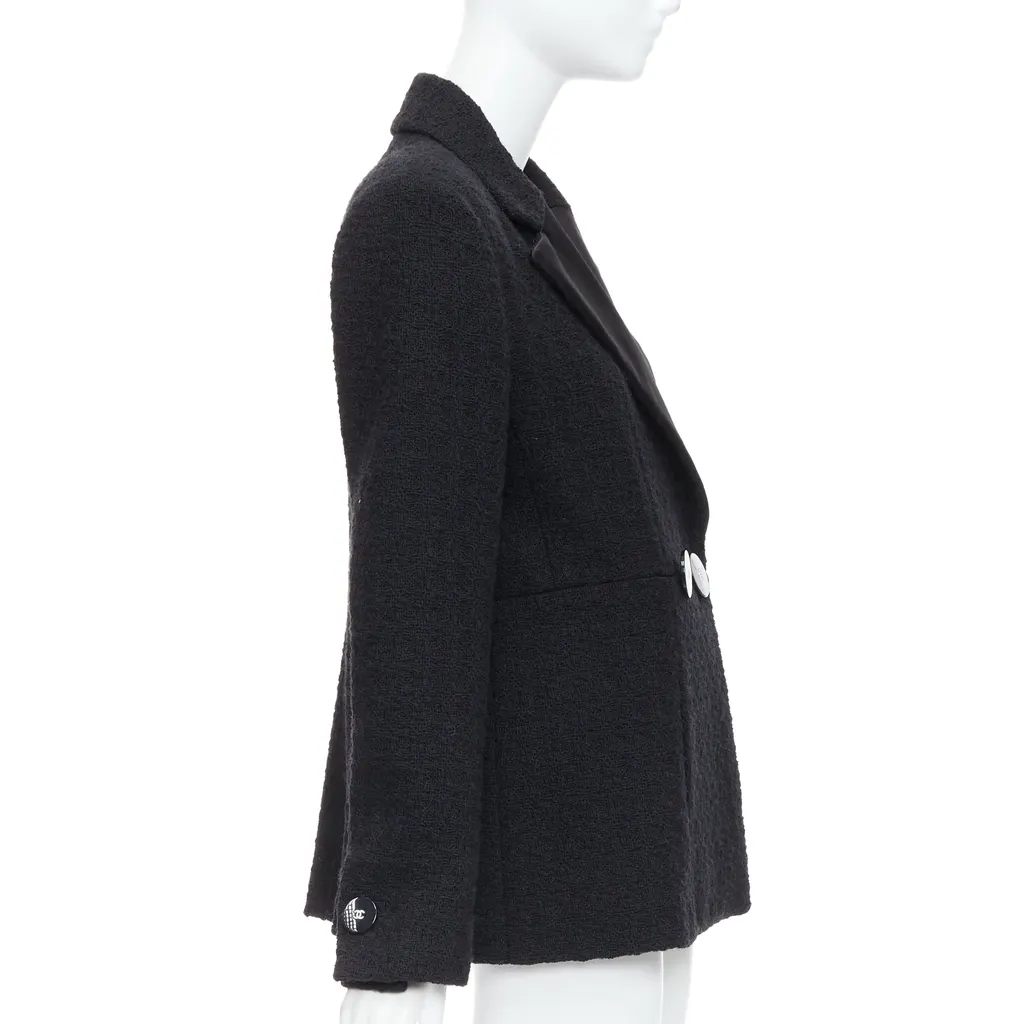 Chanel P56950V41202 Black Wool Never worn - Box View