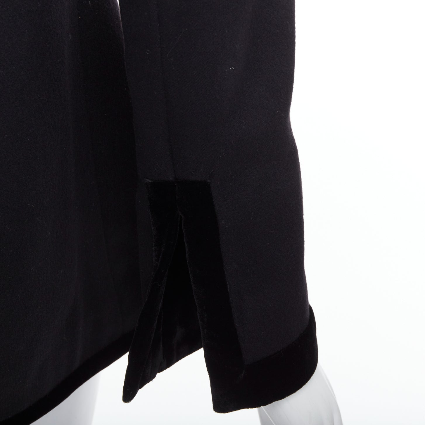 Valentino Garavani Black Wool Velvet Jacket - Image 11