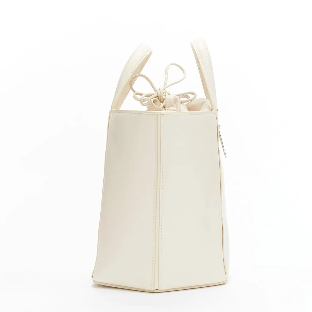 Off-White Allen Beige Leather Very good - Model View