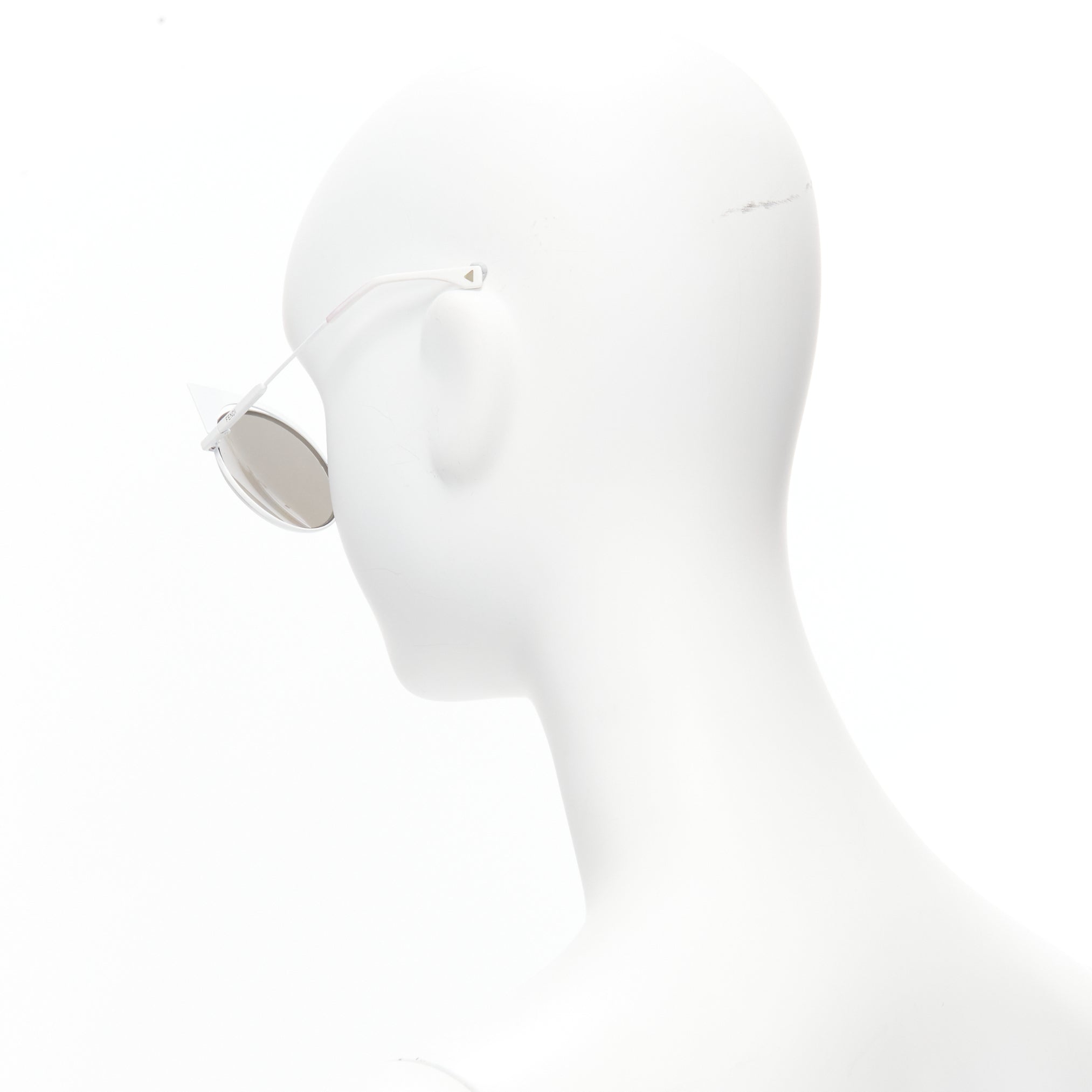 Fendi Gradient Cat Eye Sunglasses - Detail 1