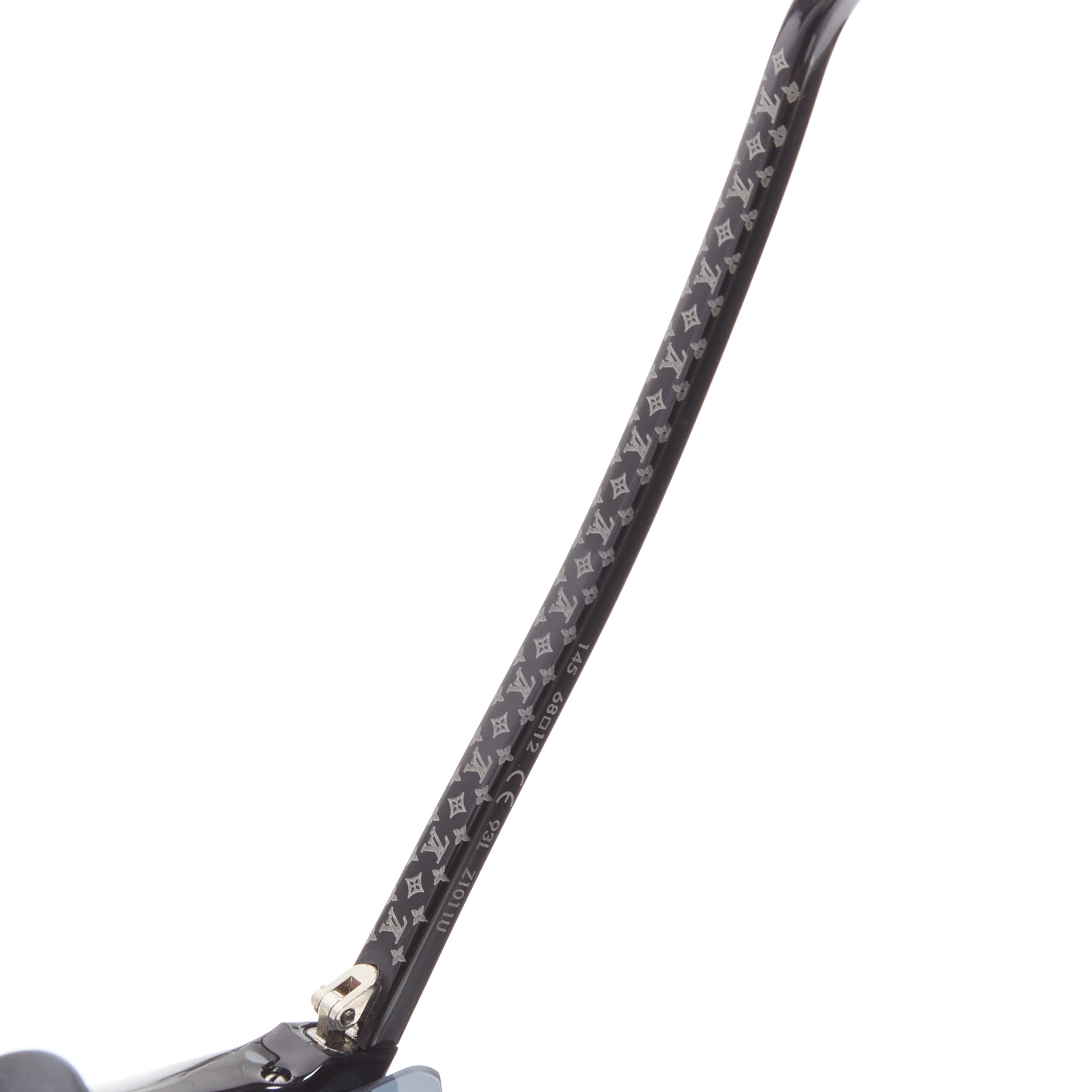 Louis Vuitton Z1011U - Image 13