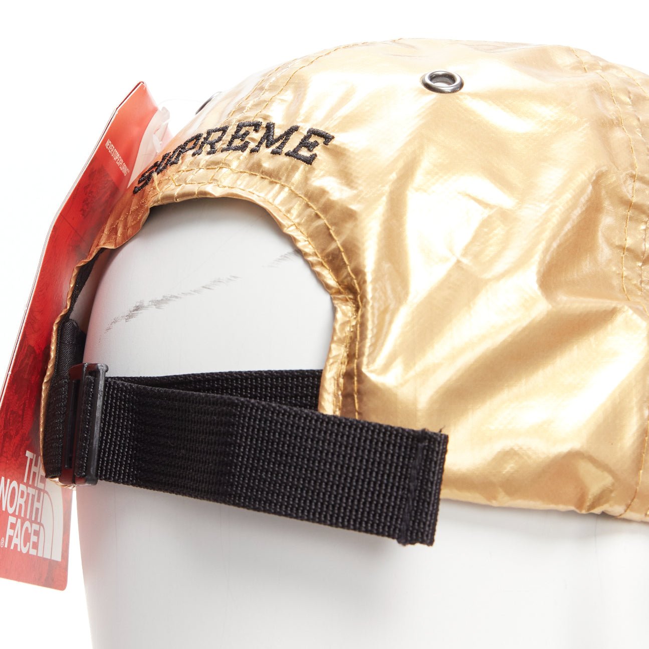 Supreme Gold Logo Panel Cap - Detail 2