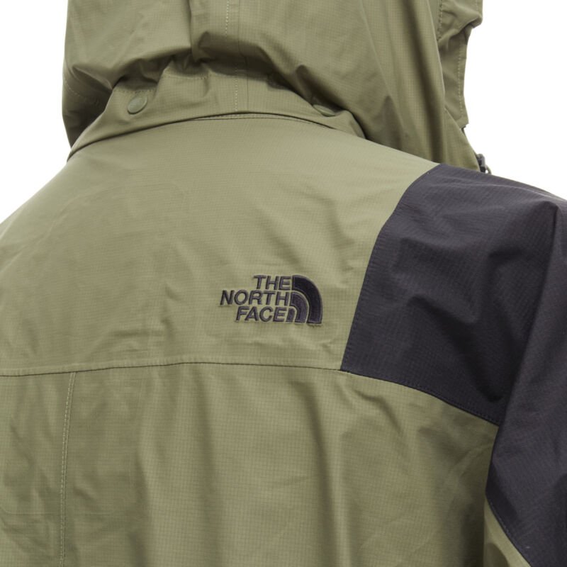 The North Face Green Gore Tex Raincoat - Detail 2