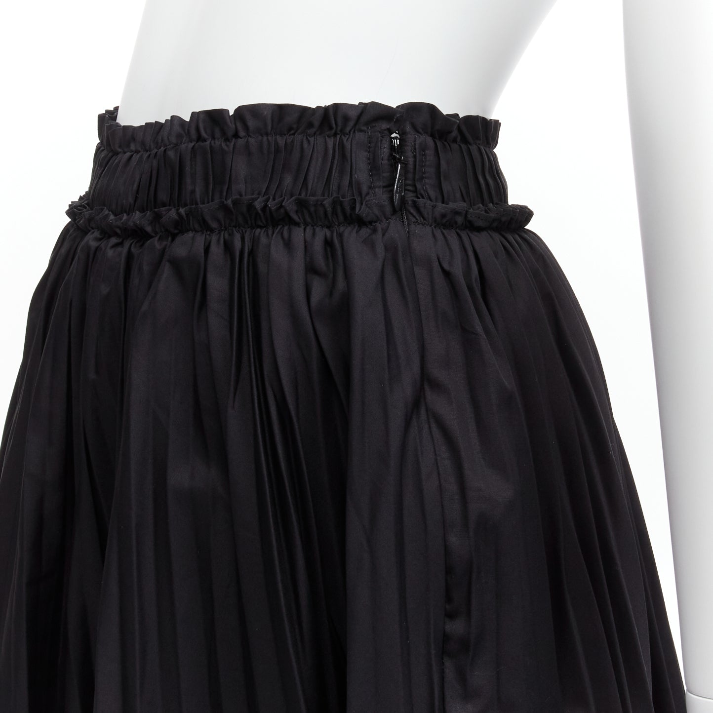 Tod's Pleated Flared Skirt - Back view