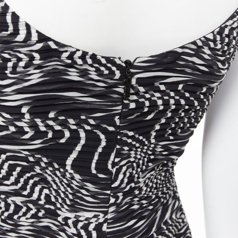 Versace Swirl Cocktail Dress - Image 10