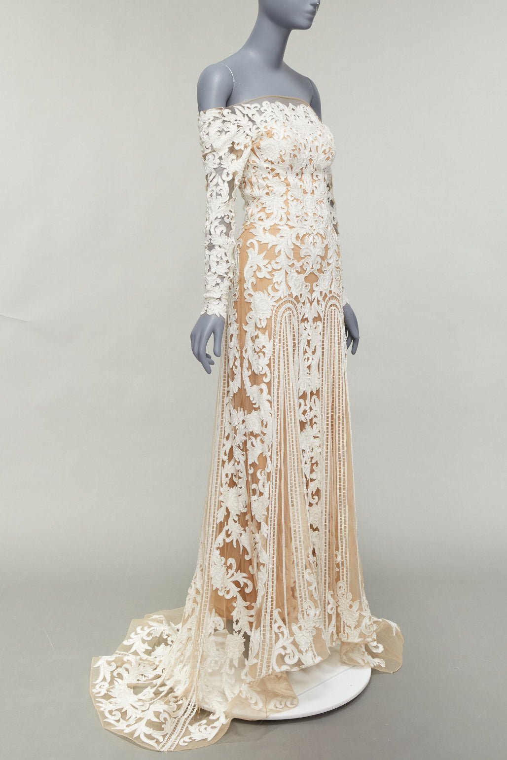 Zuhair Murad Pearl Wedding Gown - Image 6