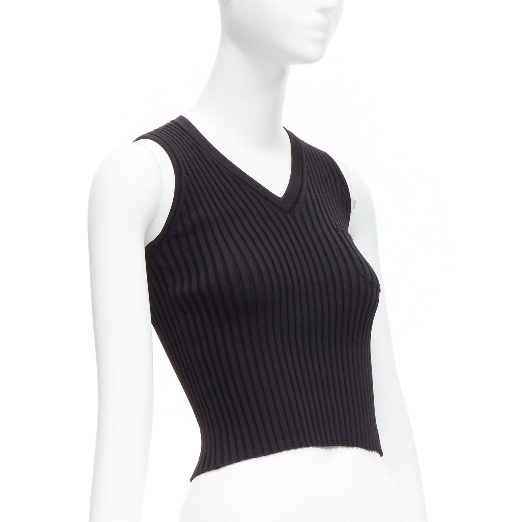 Chanel CC Logo Cropped Vest - Image 6