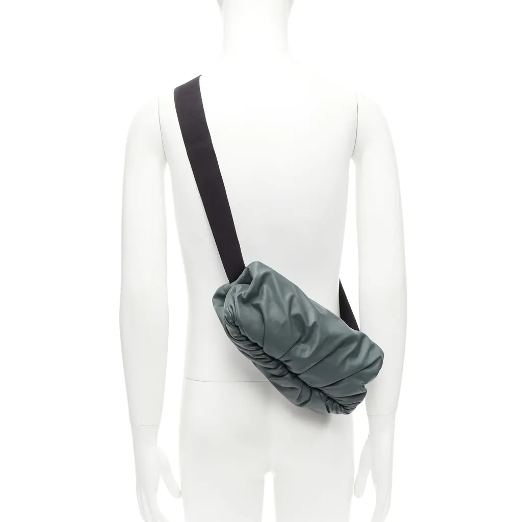 Bottega Veneta The Body Pouch Grey Leather Very good - Back View