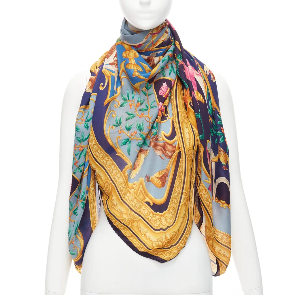 Gucci Barocco Motif Scarf MultiColor Silk Never worn - Front View