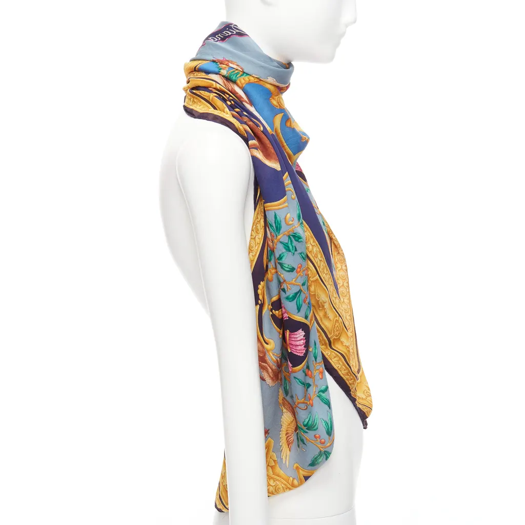 Gucci Barocco Motif Scarf MultiColor Silk Never worn - Model View