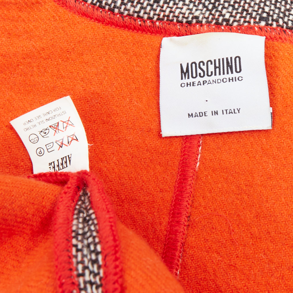 Moschino Quilted Blazer - Image 11